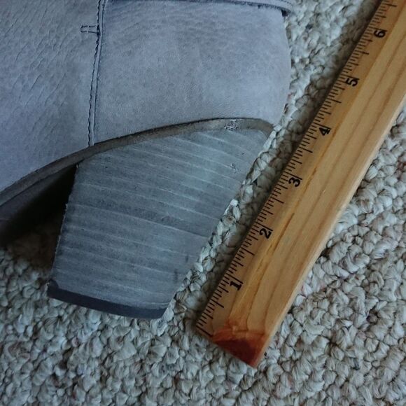 Rag & Bone Harrow Suede Ankle Boot Granite Gray size 37 - Picture 9 of 12